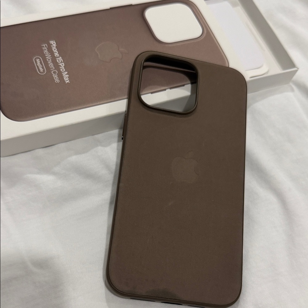 Apple iPhone 15 Pro Max Dark Brown FineWoven Case USED
